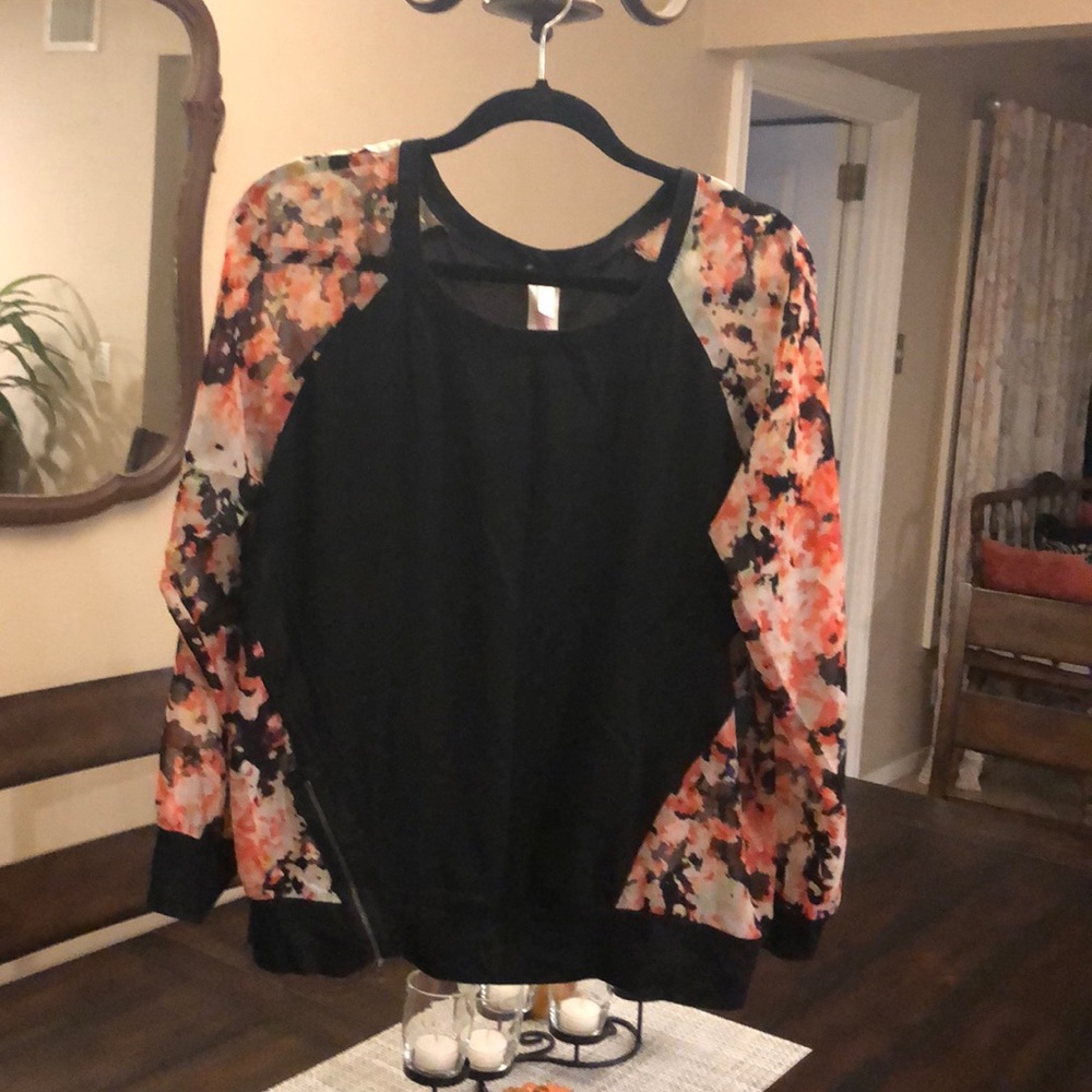 Xhiliration Blouse